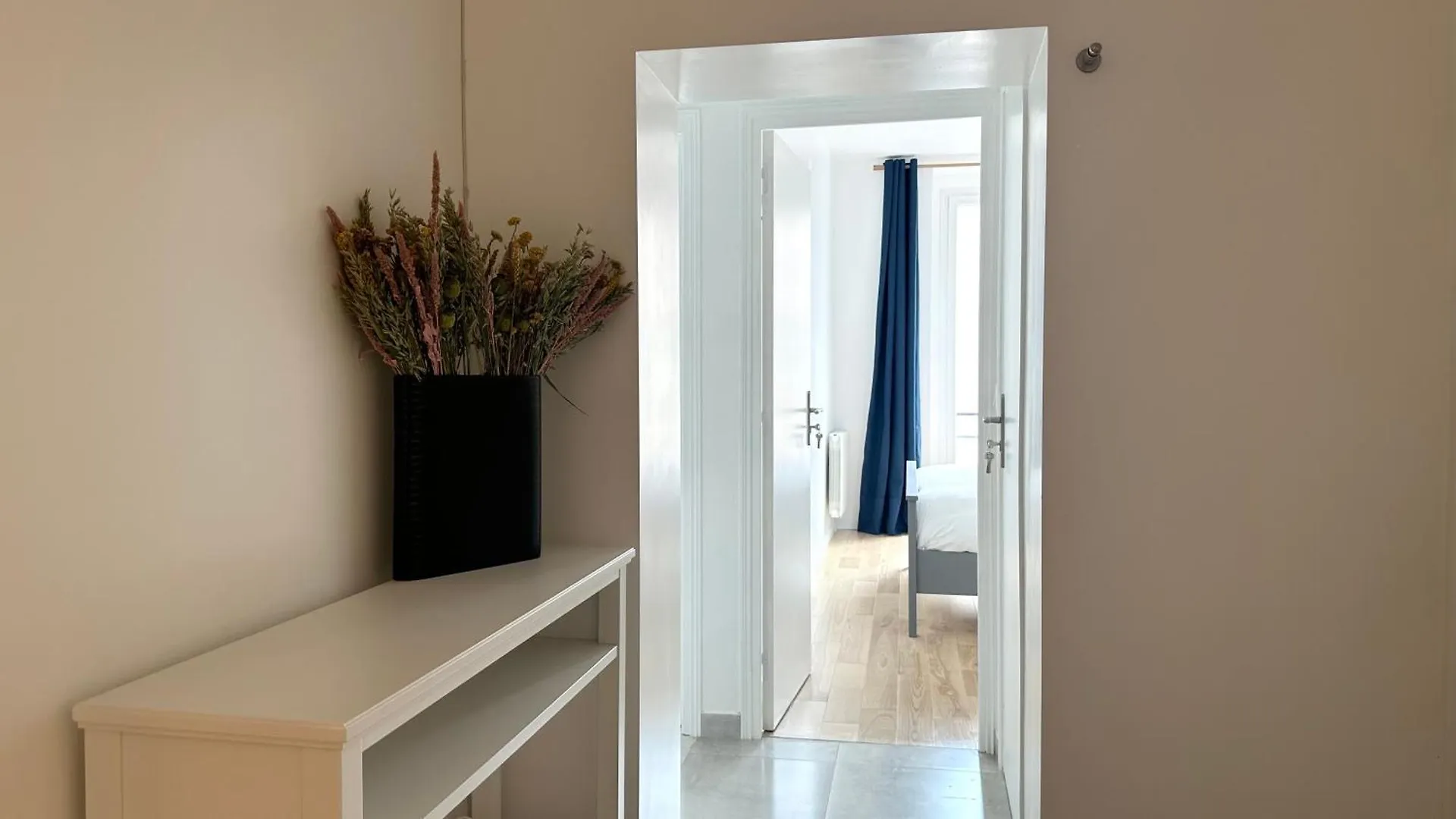117- Charmant Appartement Cosy Pour 5 Au Coeur De Paris France